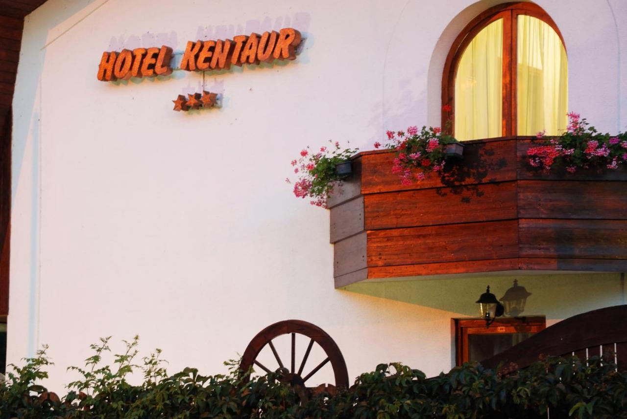 Hotel Kentaur Siofok Luaran gambar